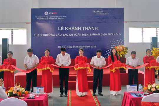 EVNNPC khánh thành thao trường an toàn điện và nhận diện mối nguy