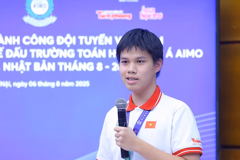 huy.jpg