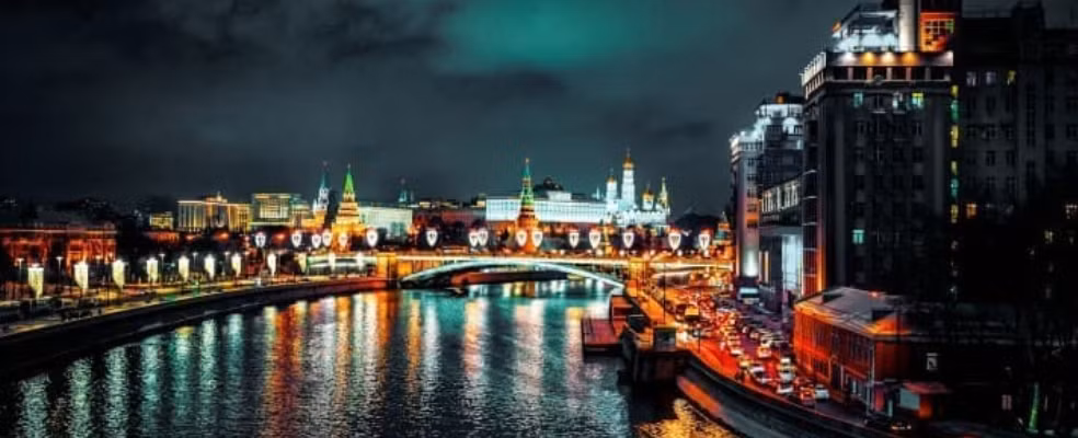 Hình ảnh thủ đô Moskva dưới ánh đèn đêm. Ảnh: Oil Price