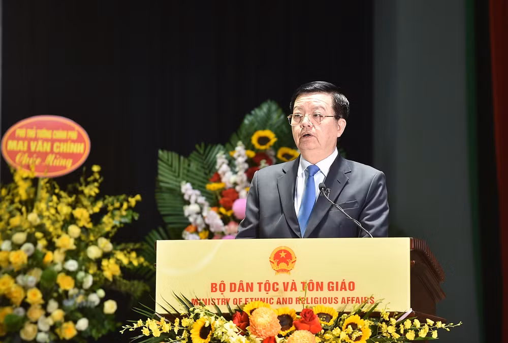 Phó Thủ tướng Mai Văn Chính dự Lễ kỷ niệm 70 năm Ngày Truyền thống ngành quản lý nhà nước về tôn giáo- Ảnh 1.