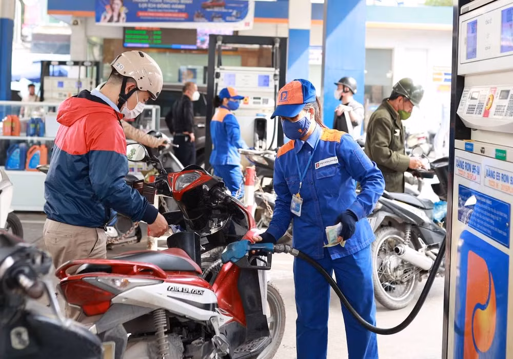 Giá xăng dầu hôm nay 9/8: Dự báo xăng dầu sẽ có đợt giảm mạnh nhất kể từ tháng 6