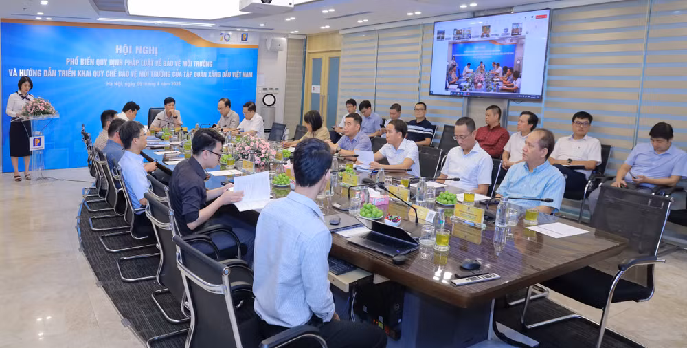 Petrolimex tổ chức Hội nghị phổ biến quy định pháp luật về bảo vệ môi trường và hướng dẫn Quy chế bảo vệ môi trường ảnh 1 Petrolimex tổ chức Hội nghị phổ biến quy định pháp luật về bảo vệ môi trường và hướng dẫn Quy chế bảo vệ môi trường ảnh 1