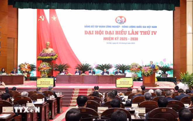 thu-tuong-du-dai-hoi-dang-bo-tap-doan-cong-nghiep-nang-luong-quoc-gia-viet-nam-10.jpg