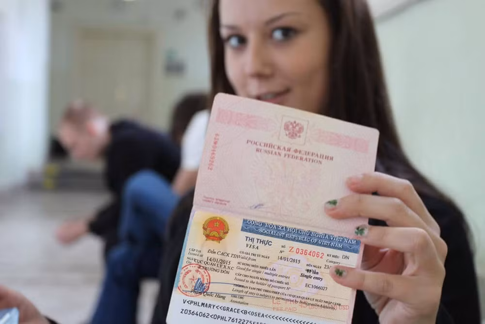 gia-han-visa-viet-nam-9.jpg