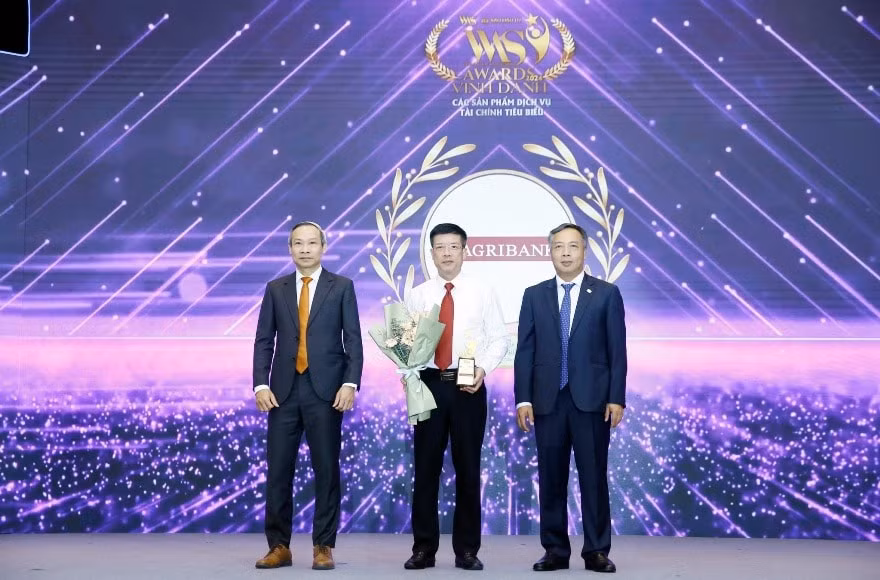 agribank duoc vinh danh 3 san pham dich vu tai chinh tieu bieu tai dien dan cap cao co van tai chinh viet nam vwas 2024 hinh 3