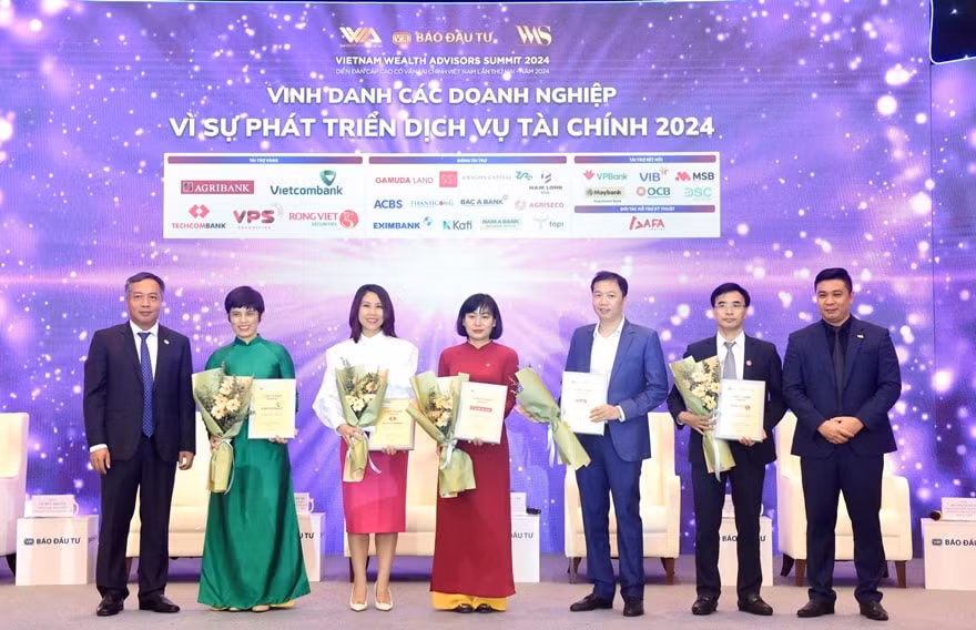 agribank duoc vinh danh 3 san pham dich vu tai chinh tieu bieu tai dien dan cap cao co van tai chinh viet nam vwas 2024 hinh 1