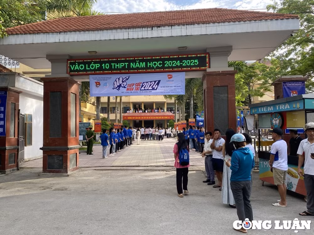 hon 44400 thi sinh bat dau ky thi vao lop 10 thpt cong lap tinh thanh hoa hinh 1
