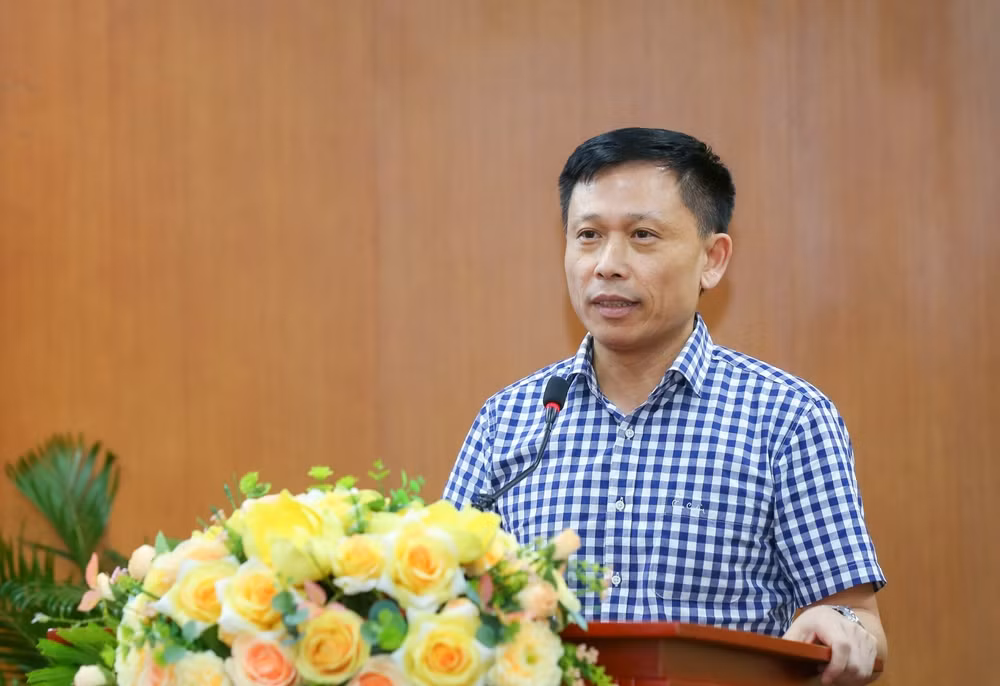 doi ngu nha bao so su cap thiet cua thoi cuoc hinh 1
