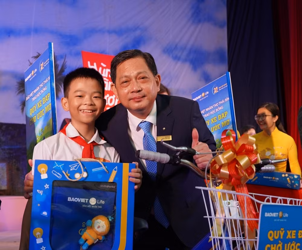 trao hon ca cam ket bao viet nhan tho dong hanh cung nguoi than cua khach hang khong may gap rui ro hinh 1