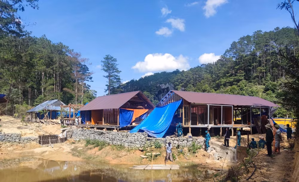 kon tum phat hien hang loat cong trinh xay dung trai phep o mang den hinh 1