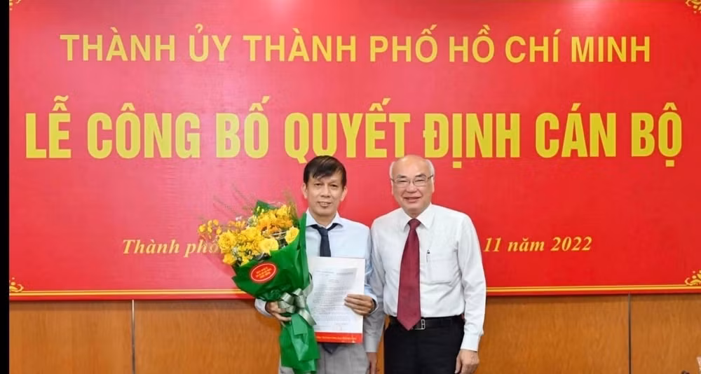 pho tong bien tap nguyen khac van duoc giao dieu hanh bao sai gon giai phong hinh 1