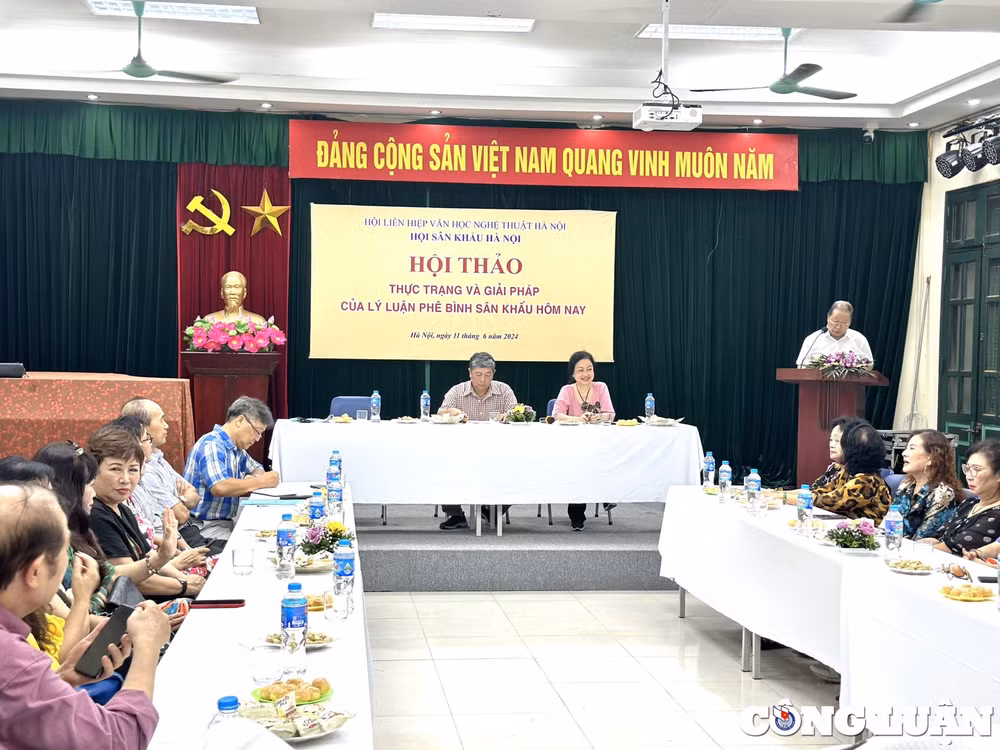 dua ra giai phap de phat trien nganh ly luan phe binh san khau hien nay hinh 2