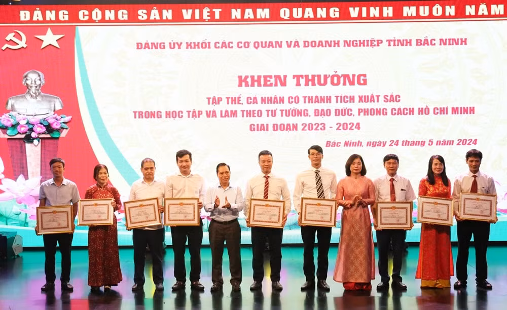 neu guong cua nguoi dung dau trong hoc tap va lam theo bac hinh 2