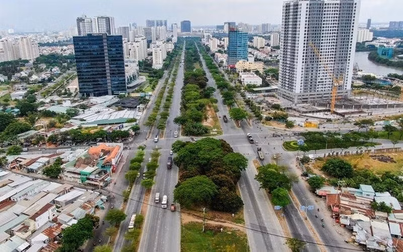 tp hcm suc mua di ngang nhieu loai hinh van tang gia ban hinh 2