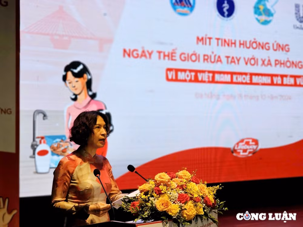 bo y te to chuc mit tinh voi chu de rua tay voi xa phong tai sao lai quan trong hinh 1