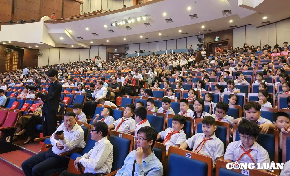 bo y te to chuc mit tinh voi chu de rua tay voi xa phong tai sao lai quan trong hinh 2