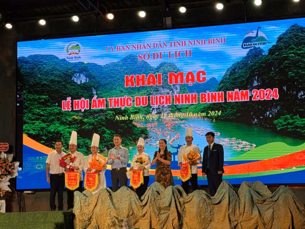 ninh binh gioi thieu quang ba tinh hoa am thuc truyen thong mien co do hinh 1