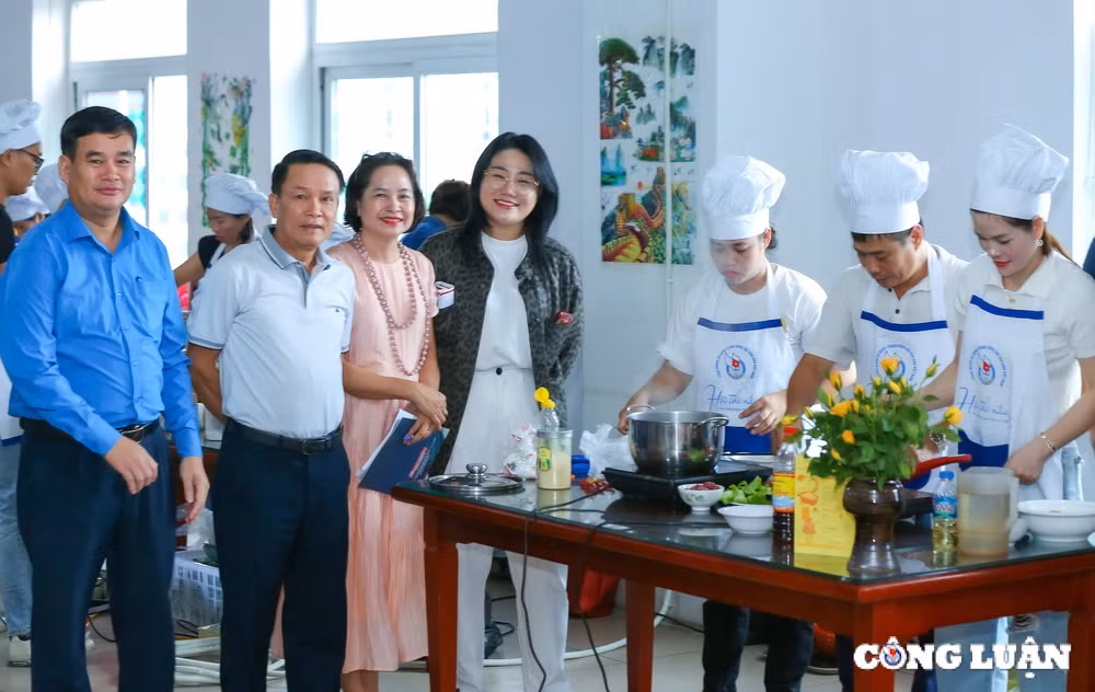 soi noi hoi thi nau an nha bao vao bep ket noi yeu thuong lan thu hai nam 2024 hinh 10