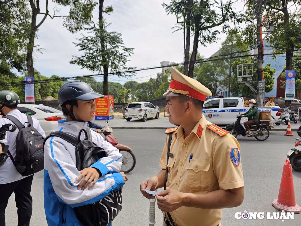 thanh hoa phat gan 900 trieu dong cac hoc sinh vi pham an toan giao thong hinh 1