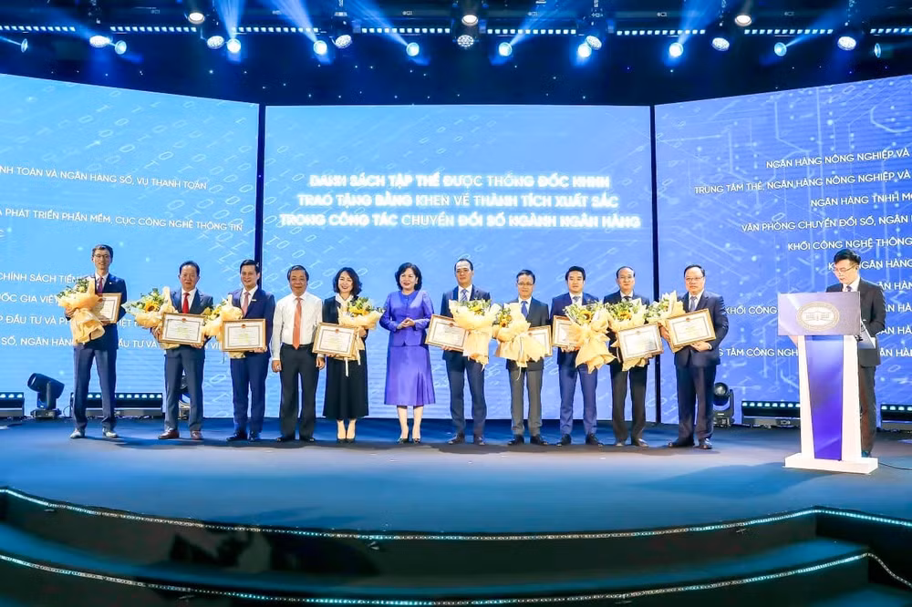 agribank nhieu thanh tuu noi bat tren hanh trinh chuyen doi so hinh 2