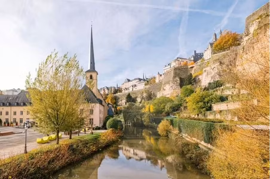 luxembourg quoc gia nho nhung giau nhat the gioi o chau au hinh 1