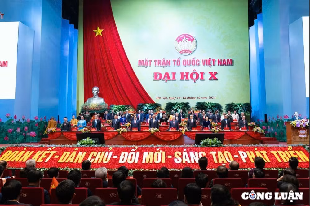 khoi day manh me khat vong cong hien tu tin buoc vao ky nguyen vuon minh phat trien cua dan toc viet nam hinh 3