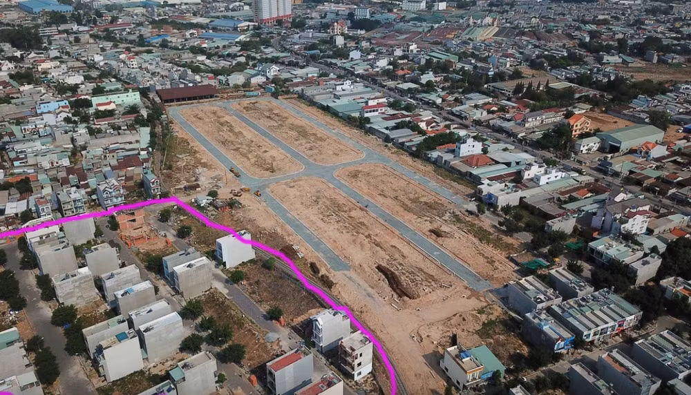 loat du an tren dat vang dinh sai pham tai binh duong hinh 3