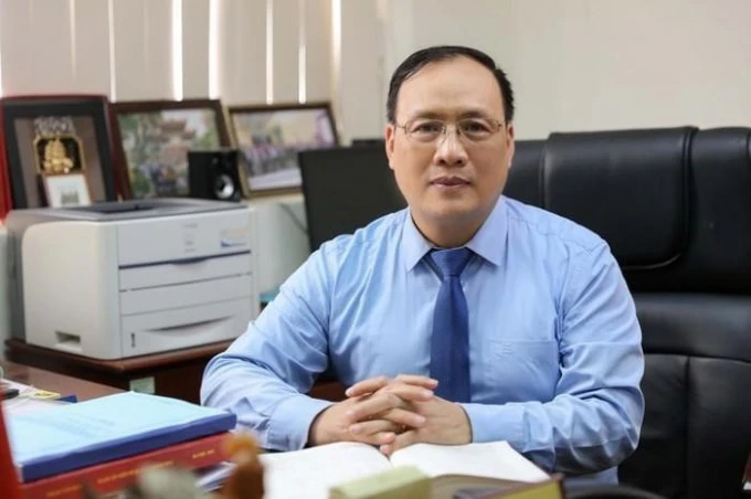 www.congluan.vn