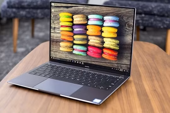 Huawei phải dừng sản xuất laptop vì thiếu... CPU và hệ điều hành