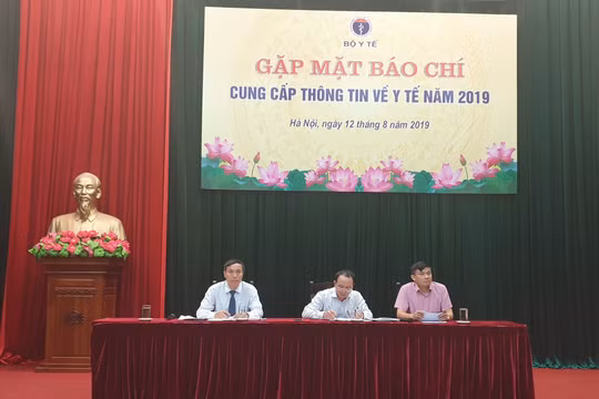 Những lo lắng khi bệnh viện tự quyết trong xây dựng bảng giá dịch vụ