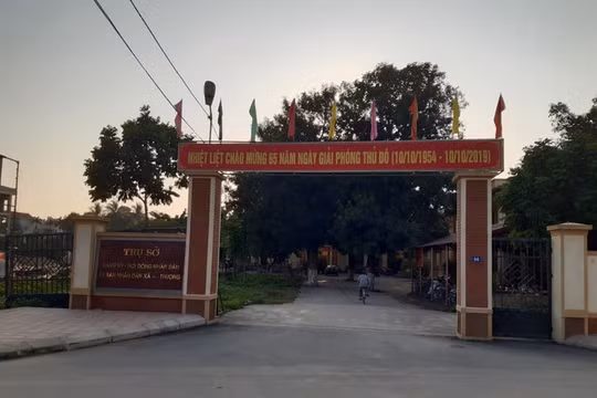 Chính quyền địa phương "bất lực" trước tình trạng đổ trộm rác thải trên đất nông nghiệp