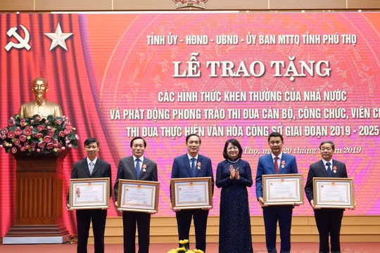 Phú Thọ: Nhiều tập thể, cá nhân vinh dự được nhận phần thưởng cao quý của Nhà nước