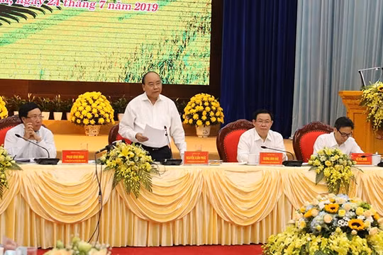 Thủ tướng chủ trì cuộc làm việc của Tiểu ban Kinh tế - Xã hội với các tỉnh miền núi phía Bắc