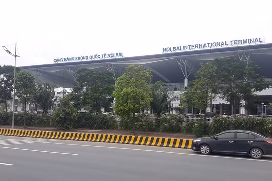 Không thu phí xe ra vào đón trả khách tùy theo từng sân bay từ năm 2020