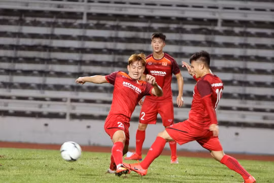 Đội tuyển Việt Nam tích cực tập luyện trước thềm King's Cup 2019