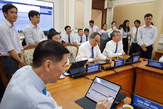 Vì sao nên họp không cần giấy tờ?