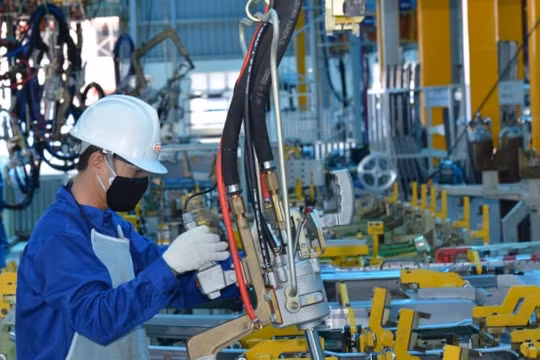 Chỉ số sản xuất công nghiệp tăng 9,4% trong 7 tháng đầu năm