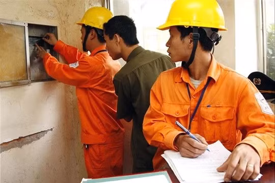 Công khai phương pháp tính giá tiền điện, tính sai sẽ bị xử lý
