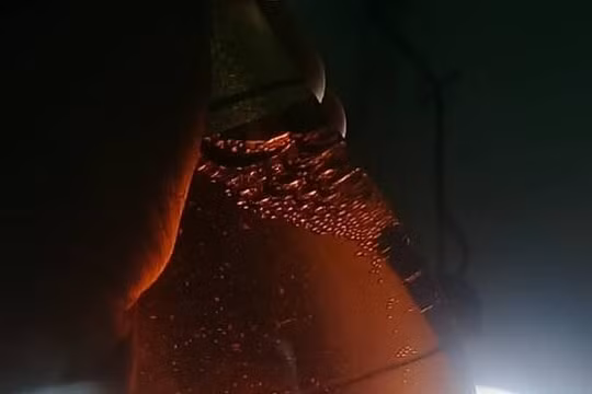 Công ty TNHH Carlsberg nói gì về nhiều chai bia Huda “có dị vật” bên trong?