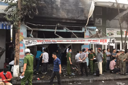 Thừa Thiên – Huế: Cháy nhà, 3 người tử vong