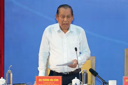 Phó Thủ tướng Thường trực: Không để nhóm lợi ích chi phối quá trình đô thị hóa, thu hồi đất