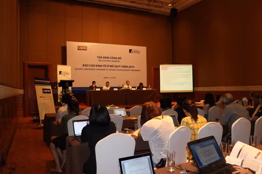 Mục tiêu tăng trưởng 2019 do Quốc hội thông qua là khả thi