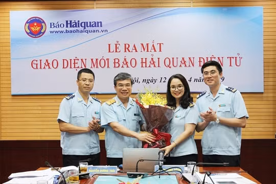 Đáp ứng nhu cầu tiếp cận thông tin đầy đủ, phong phú trên mọi nền tảng thiết bị