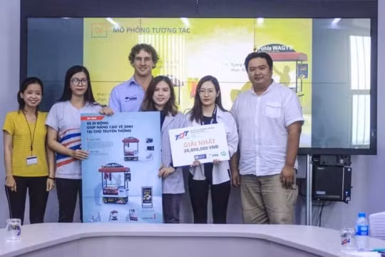 Nhóm nữ sinh Tôn Đức Thắng giành giải Nhất cuộc thi thiết kế quầy bán thịt bò Úc di động