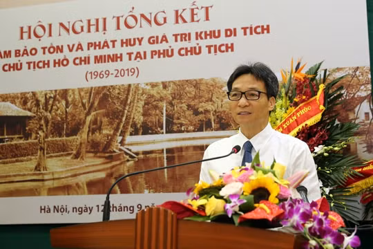 Đưa đất nước “sánh vai với các cường quốc năm châu” như ước nguyện của Người