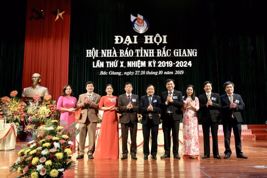 Đồng chí Trịnh Văn Ánh được bầu làm Chủ tịch Hội Nhà báo tỉnh Bắc Giang Khóa X, nhiệm kỳ 2019 - 2024