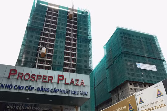 Cư dân chung cư Prosper Plaza “than trời” vì nước sinh hoạt bị… biến sắc