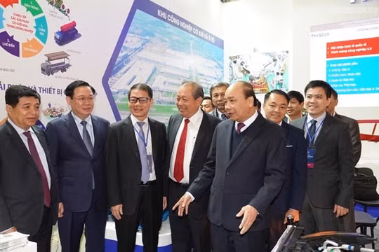 Thủ tướng: Phải thực sự thay đổi tư duy, thực sự “cởi trói” cho doanh nghiệp