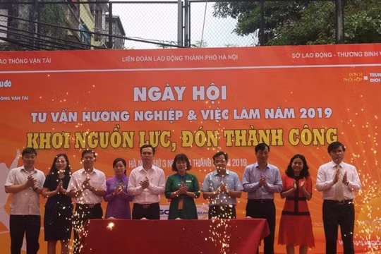 "Nuôi dưỡng những giá trị từ nhỏ đến lớn sẽ đưa các bạn đến thành công"