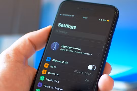 iOS 13 có thể hỗ trợ chế độ dark mode hoàn toàn